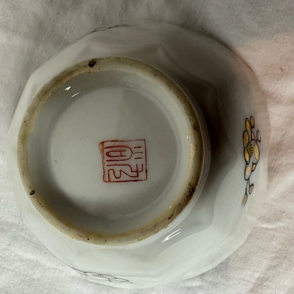 Vintage Japanese Hand Painted Porcelain Kutani Dish - Picture 7 of 8